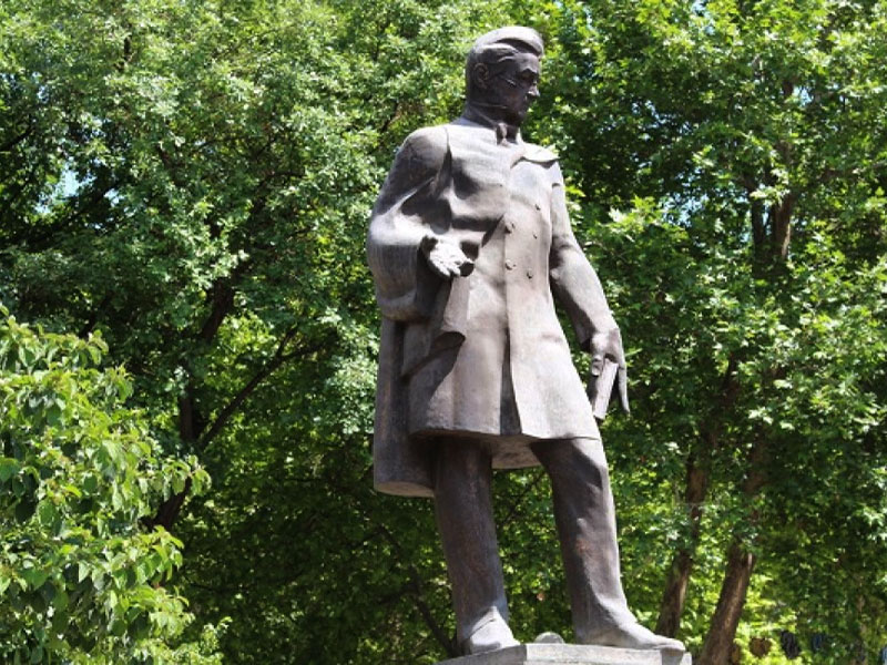 Monument to Alexander Griboedov