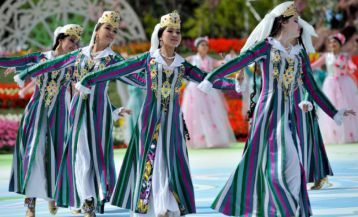 Traditional Uzbek Dances